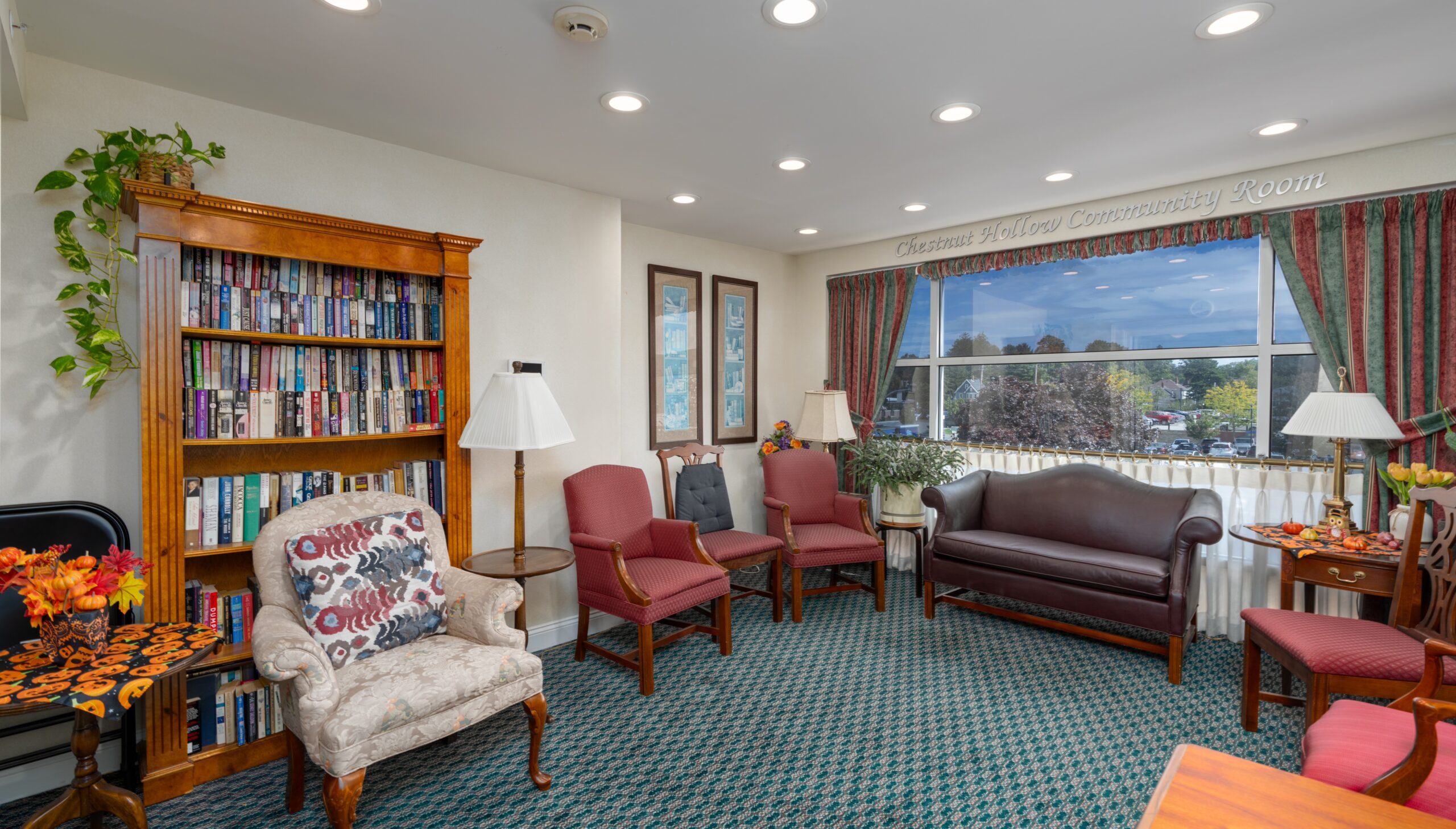 Chestnut-Hollow-Apartments Community-ed